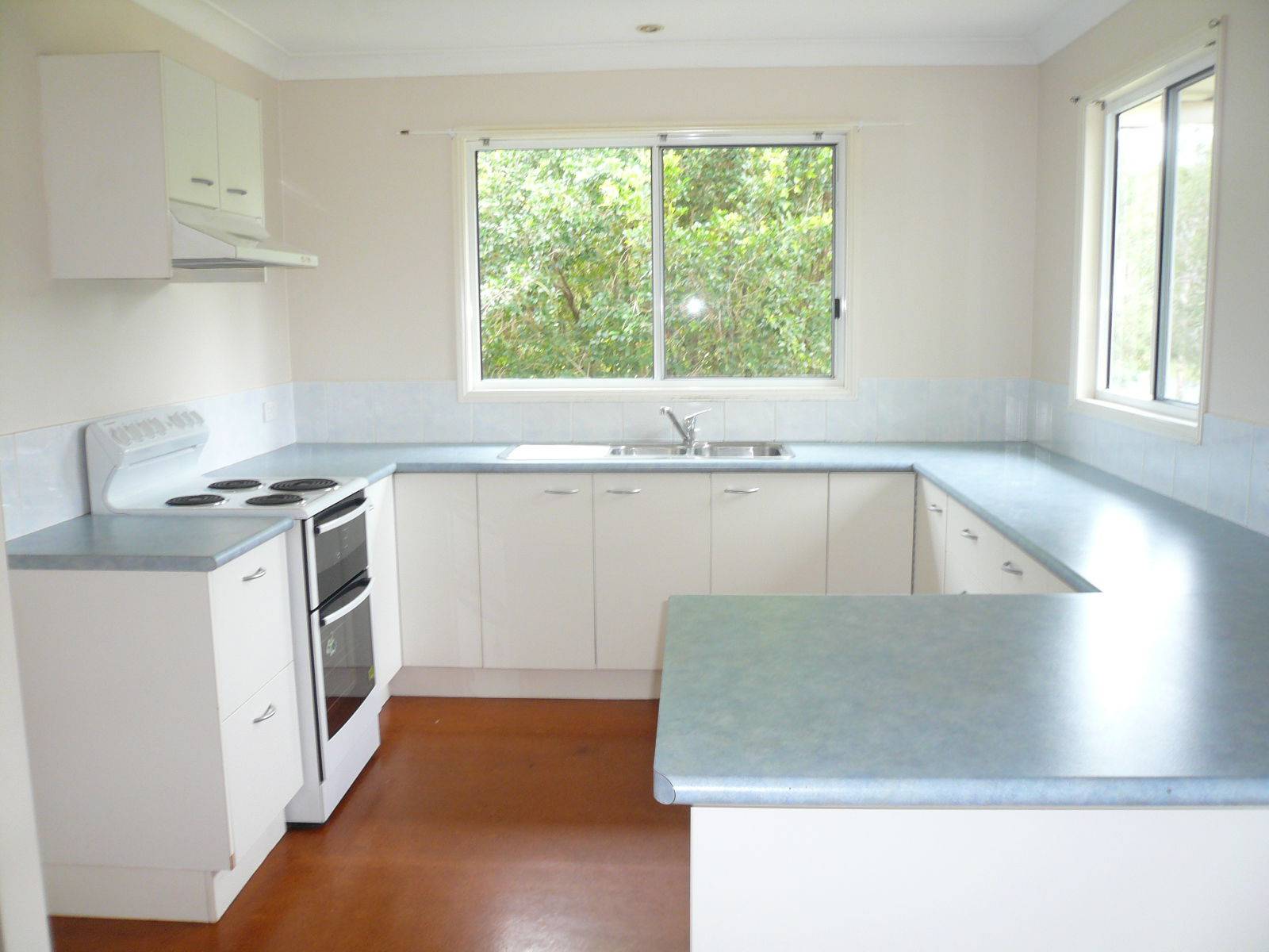 13 Benowa Street, Macleay Island, Macleay Island - Thumbnail 5