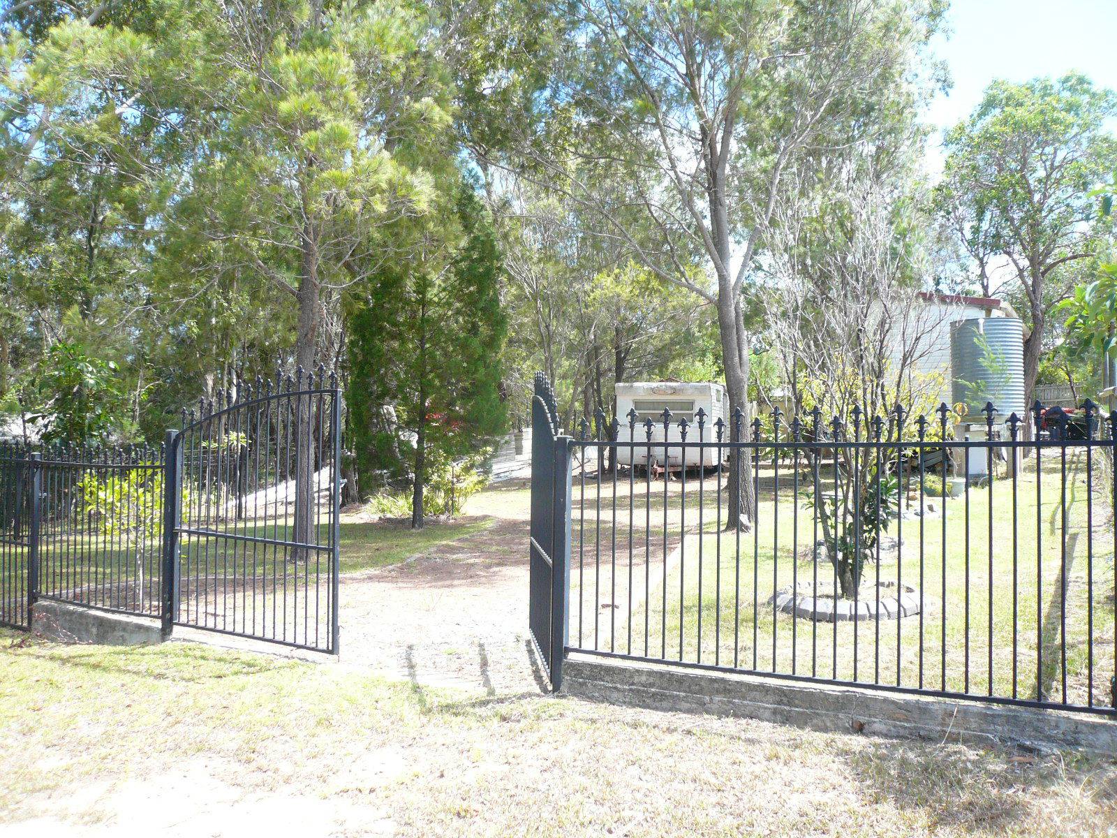 25 Hastings Terrace, Macleay Island, Macleay Island - Thumbnail 2