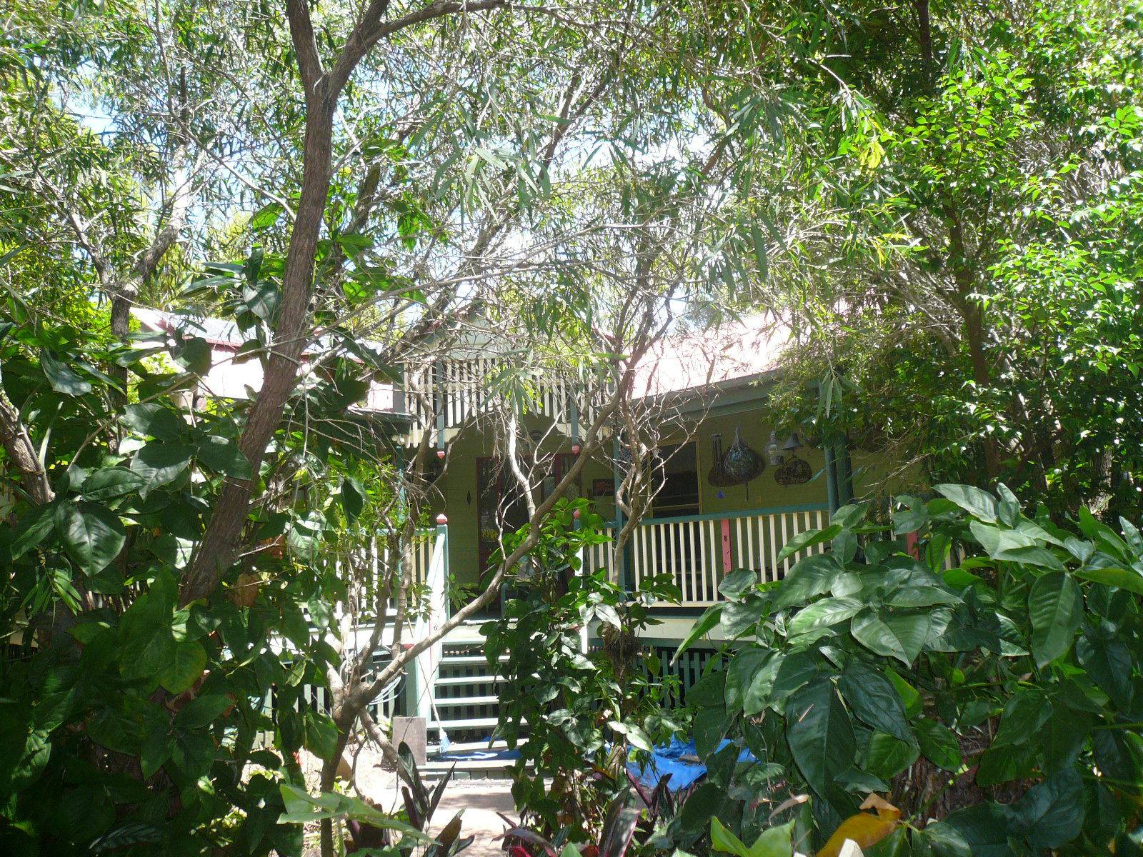 31 Coast Road, Macleay Island, Macleay Island - Thumbnail 2