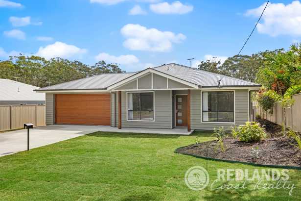 Modern Island Living at the North End of Russell Island