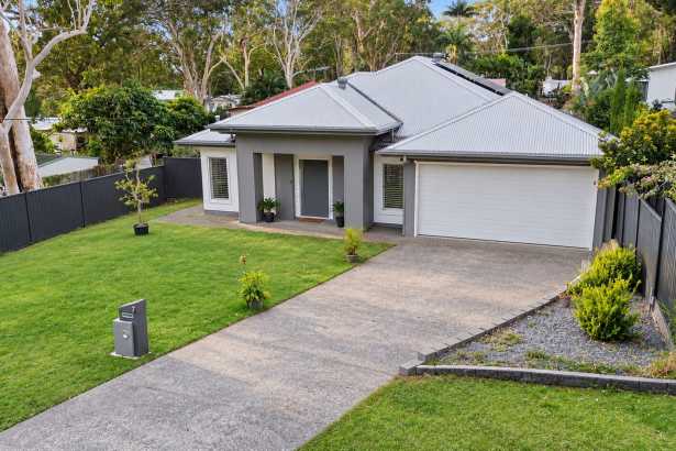 COASTAL ELEGANCE, LUXURIOUS FINISHES & EXCEPTIONAL SPACE