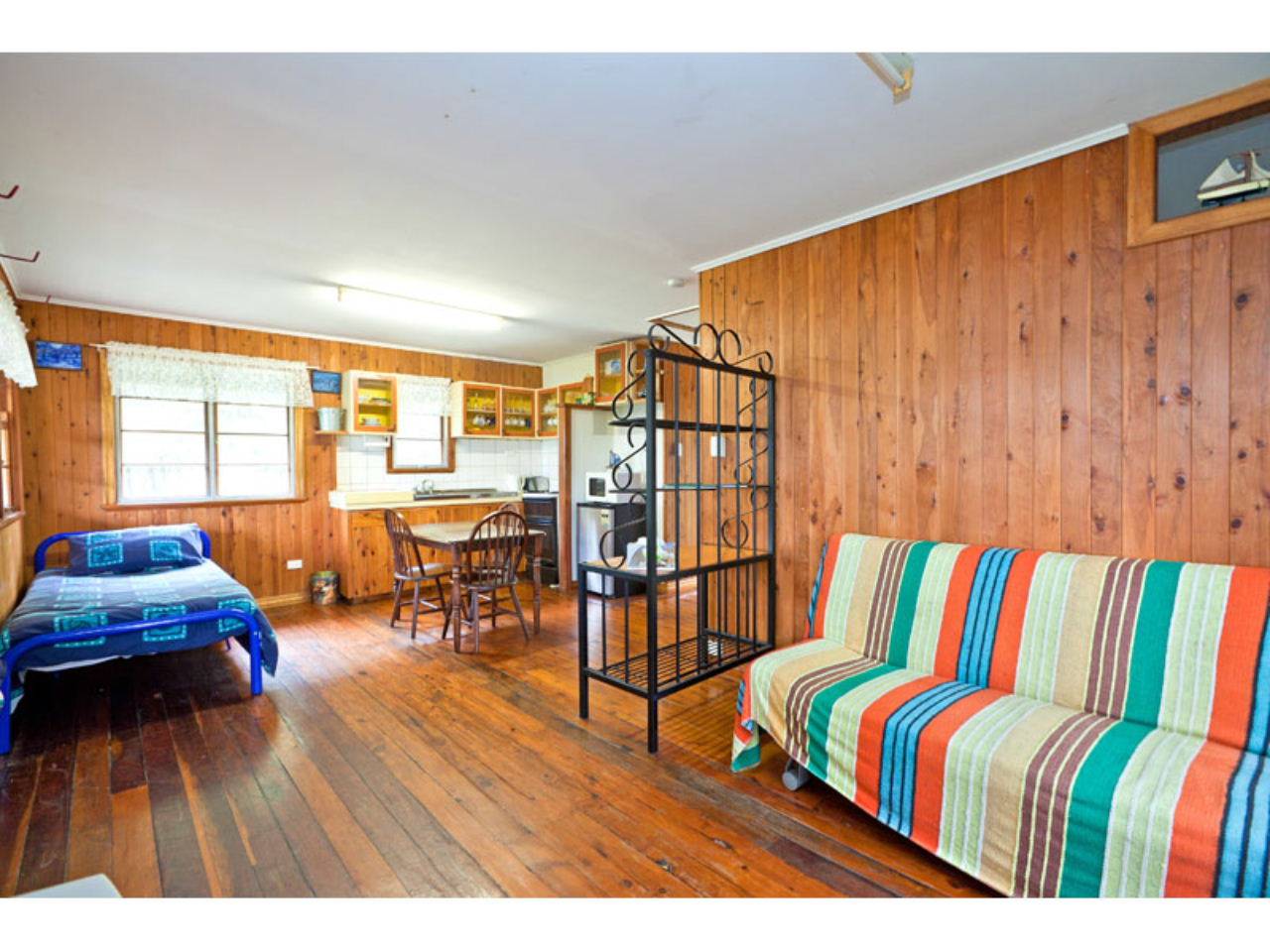 2-12 Ryde Street, Macleay Island, Macleay Island - Thumbnail 4