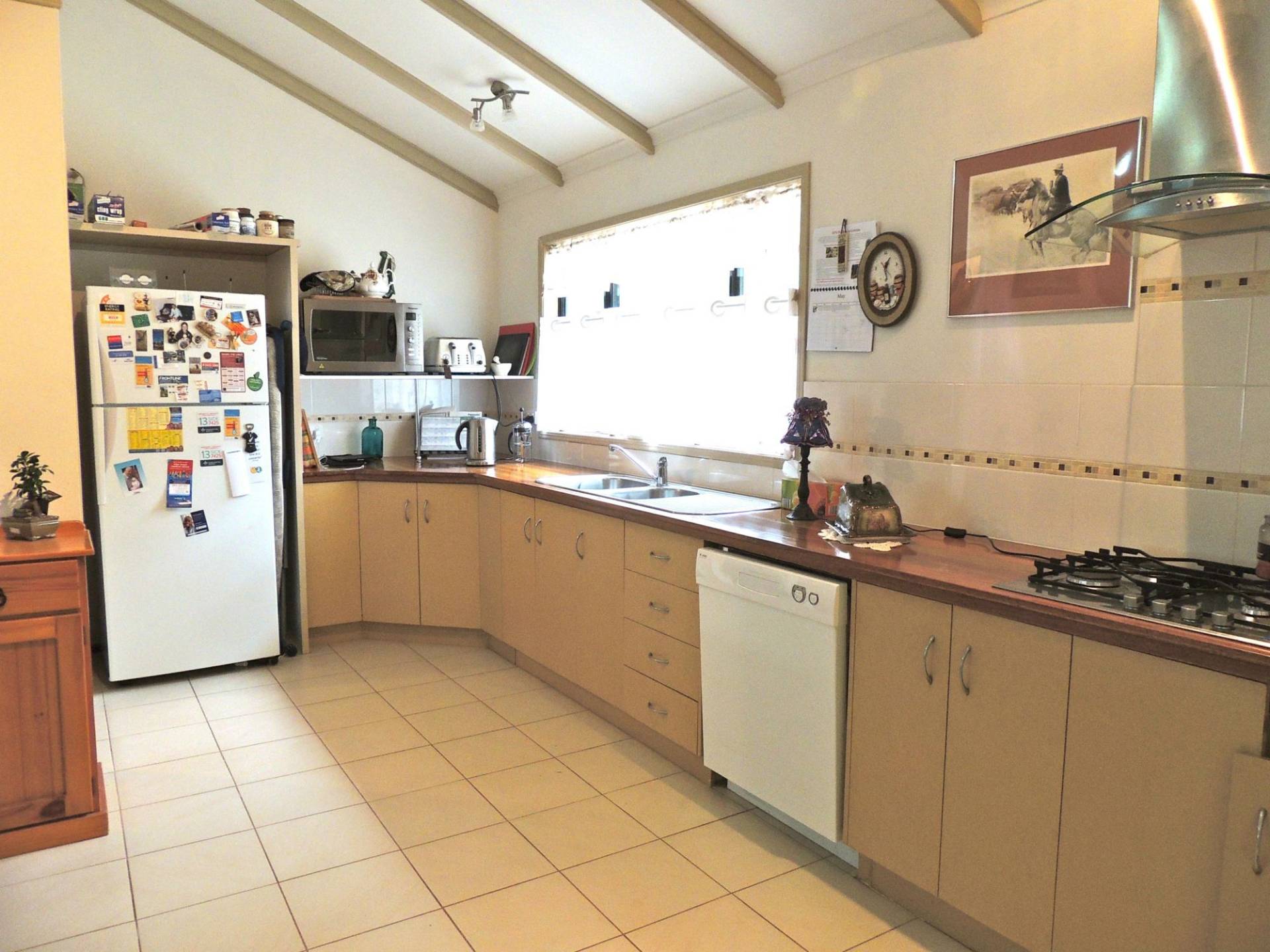 12-14 Pier Haven St, Lamb Island, Lamb Island - Thumbnail 2