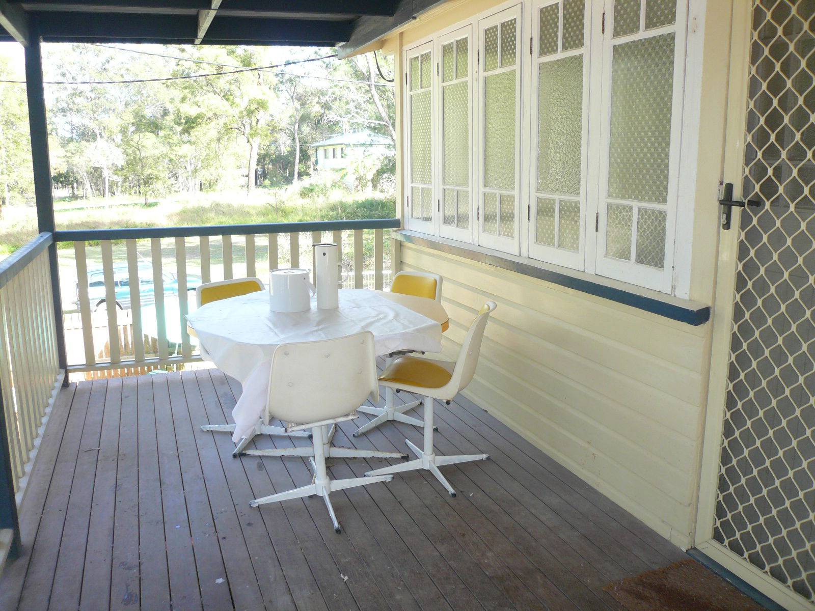 17 Sandpiper Parade, Macleay Island, Macleay Island - Thumbnail 4