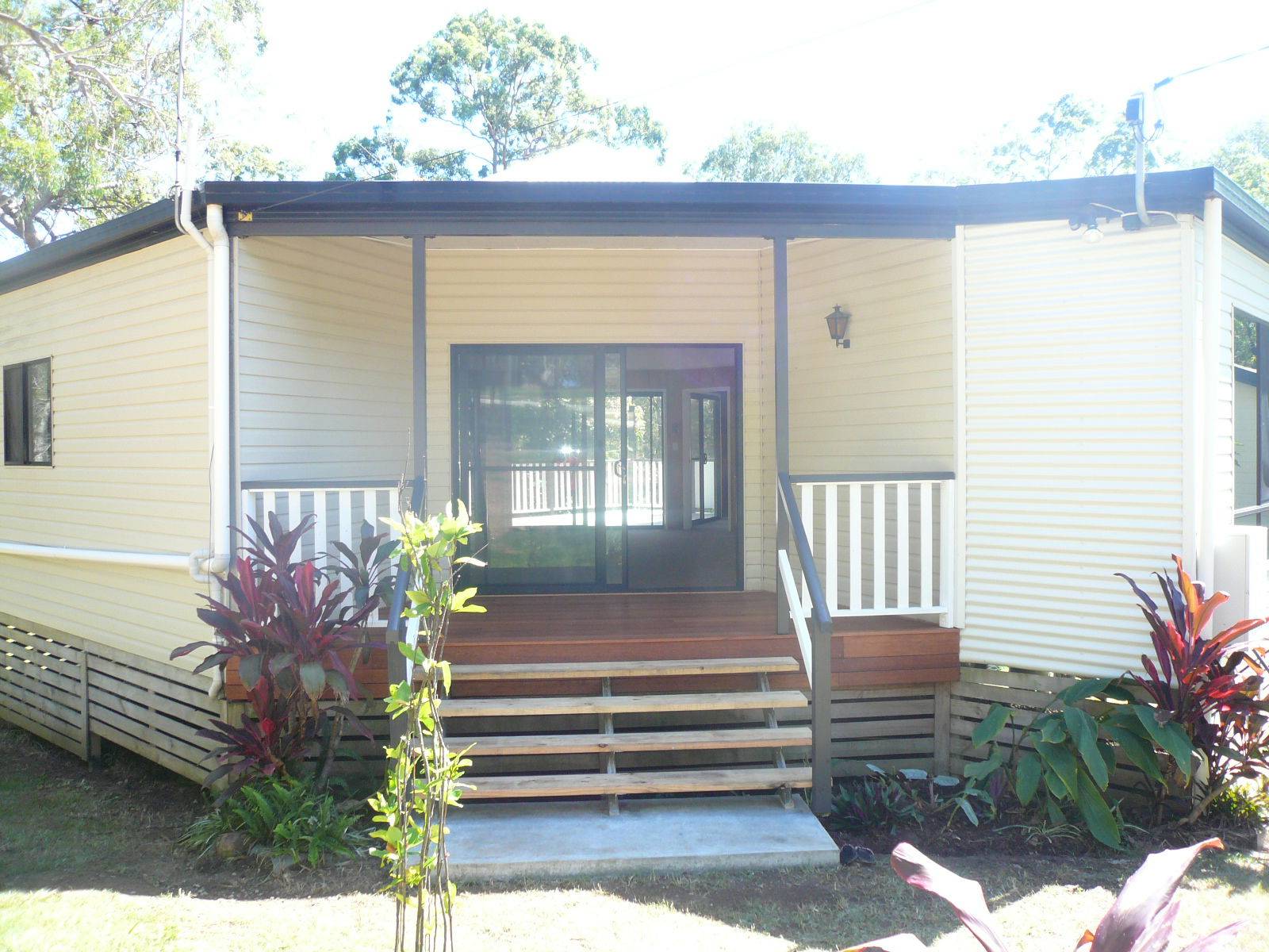 25 Ilya Street, Macleay Island, Macleay Island - Thumbnail 2