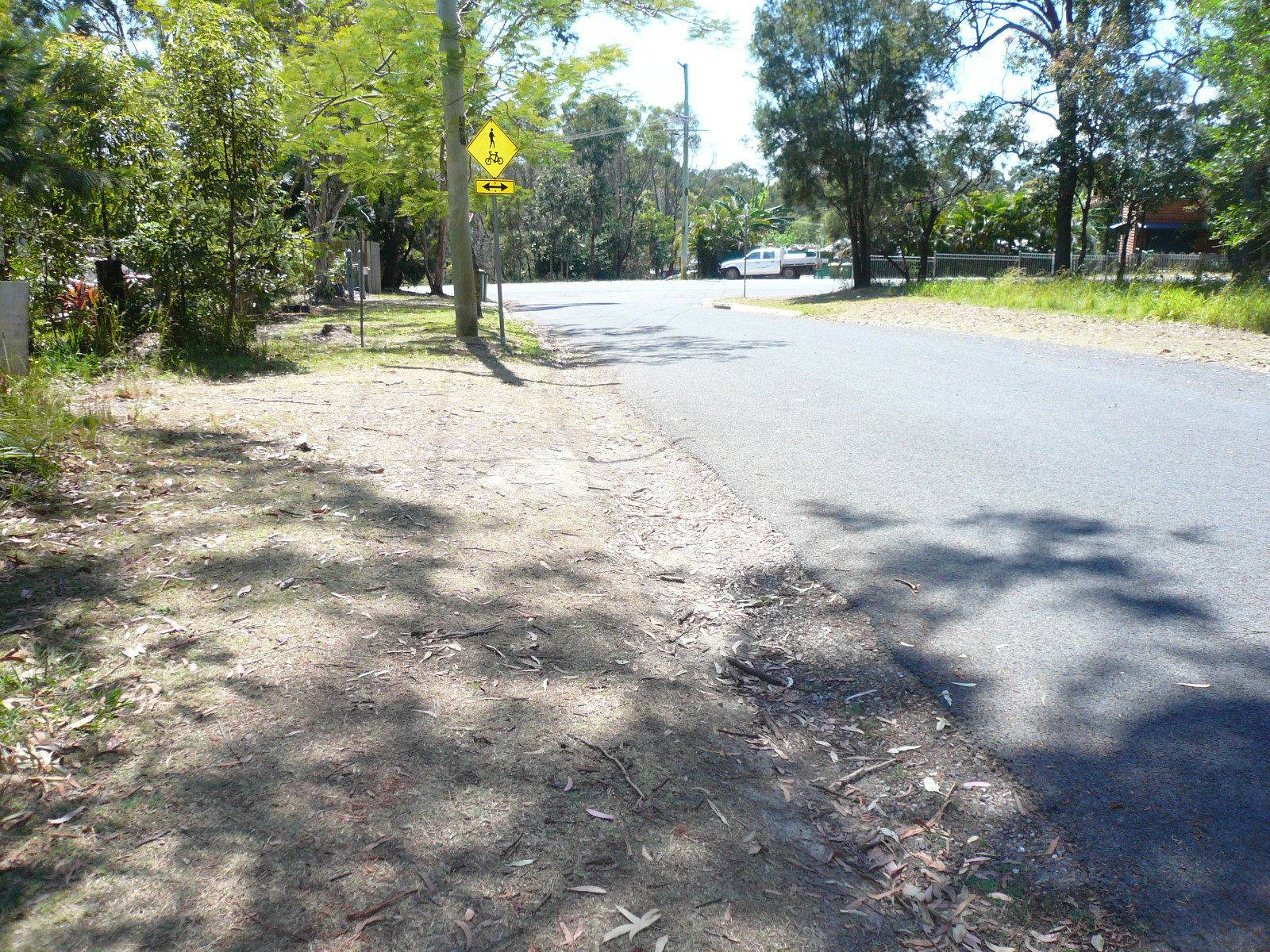 37 Cooee Crescent, Macleay Island, Macleay Island - Thumbnail 4