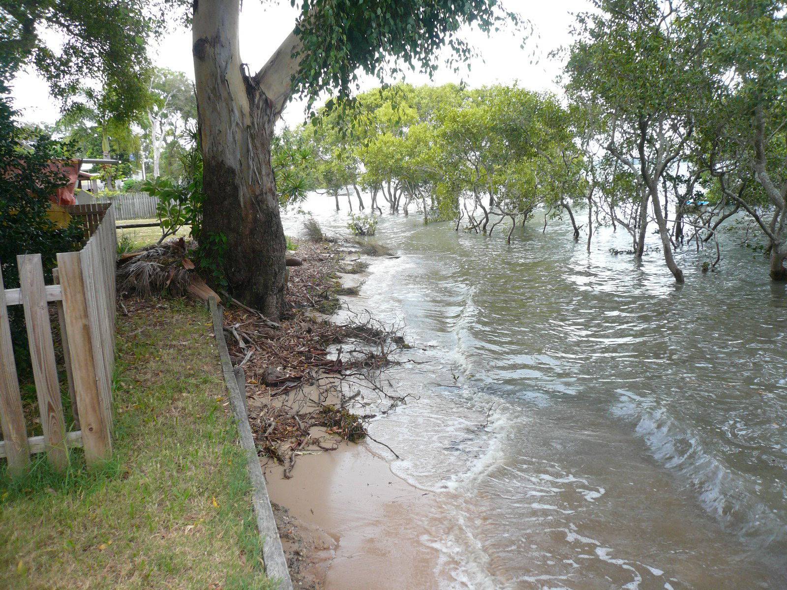 17 Orana Street, Macleay Island - Thumbnail 6