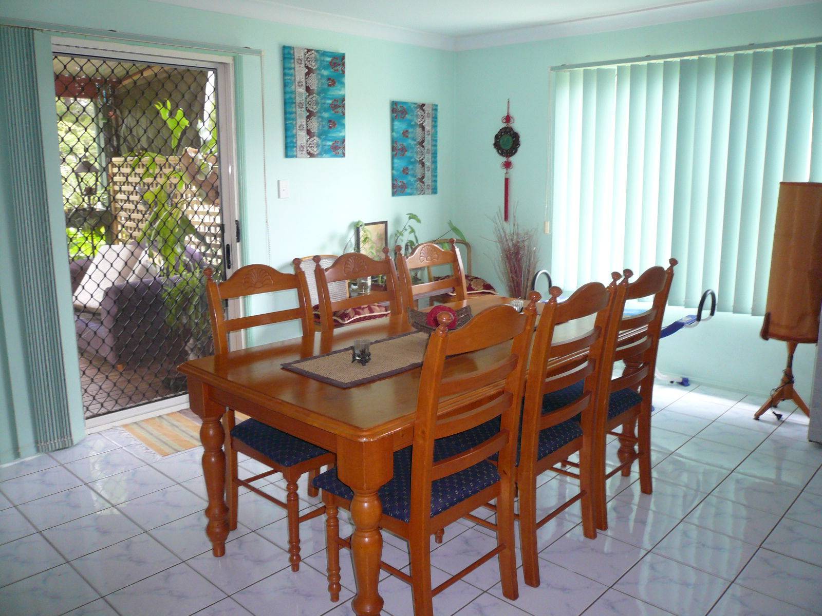 15 Benowa Street, Macleay Island, Macleay Island - Thumbnail 2