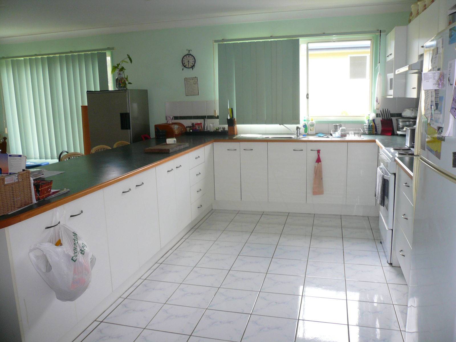 15 Benowa Street, Macleay Island, Macleay Island - Thumbnail 6