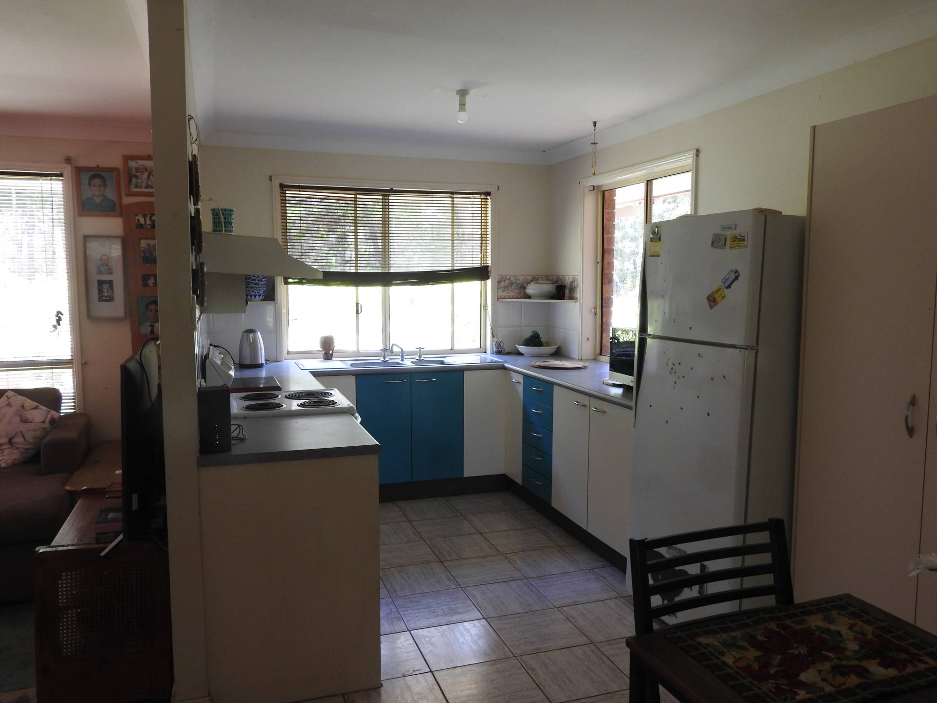 24 Treasure Island Avenue St, Karragarra Island, Karragarra Island - Thumbnail 5