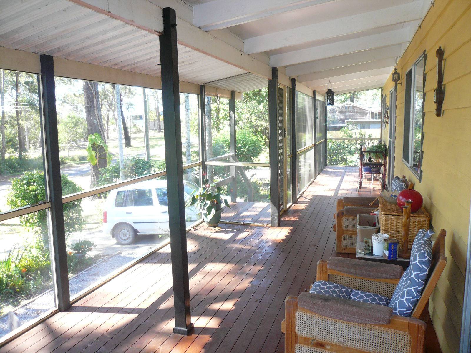 30 Blue Bay Crescent, Macleay Island, Macleay Island - Thumbnail 3