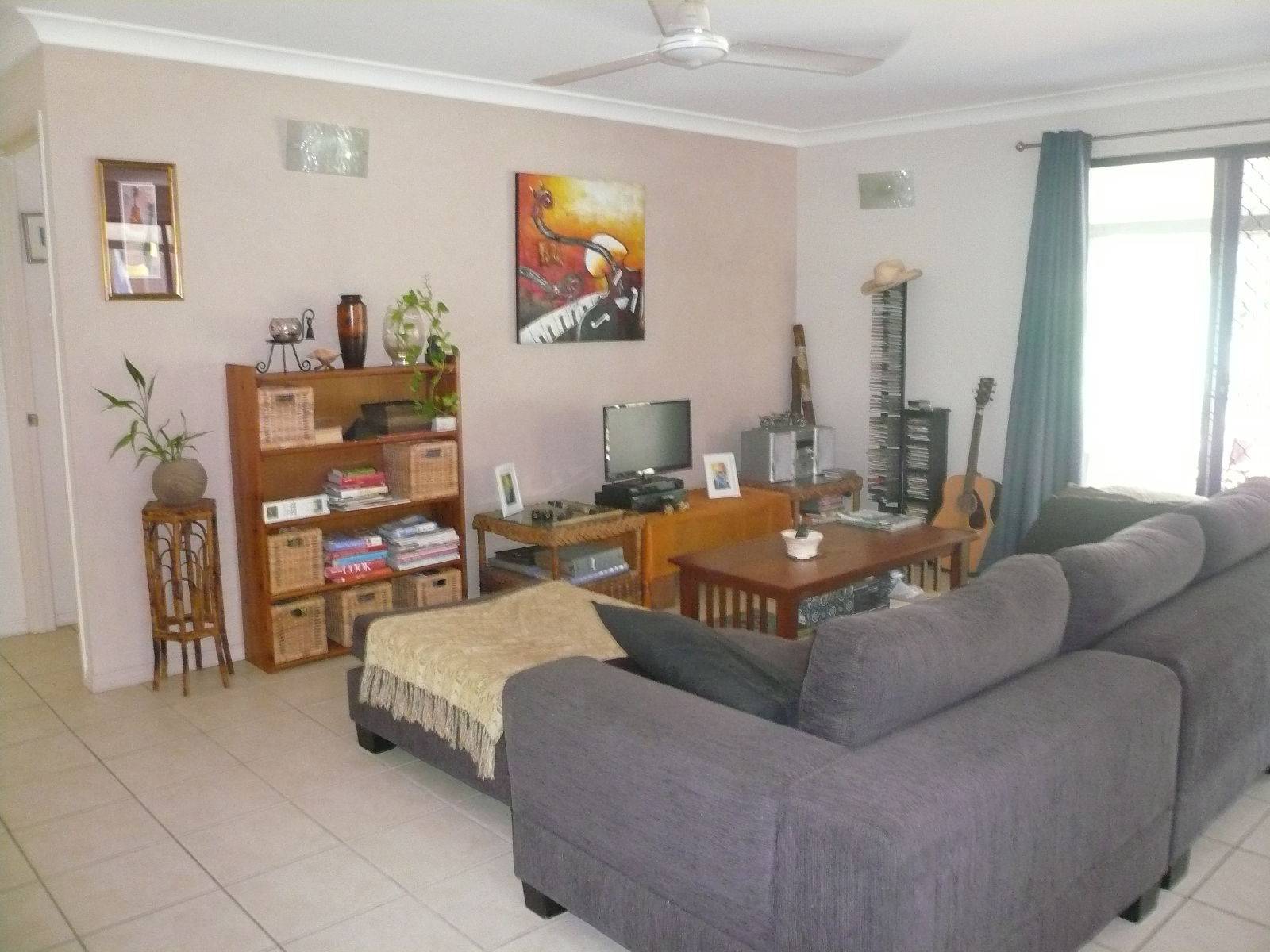 15 Kevin Street, Macleay Island, Macleay Island - Thumbnail 3