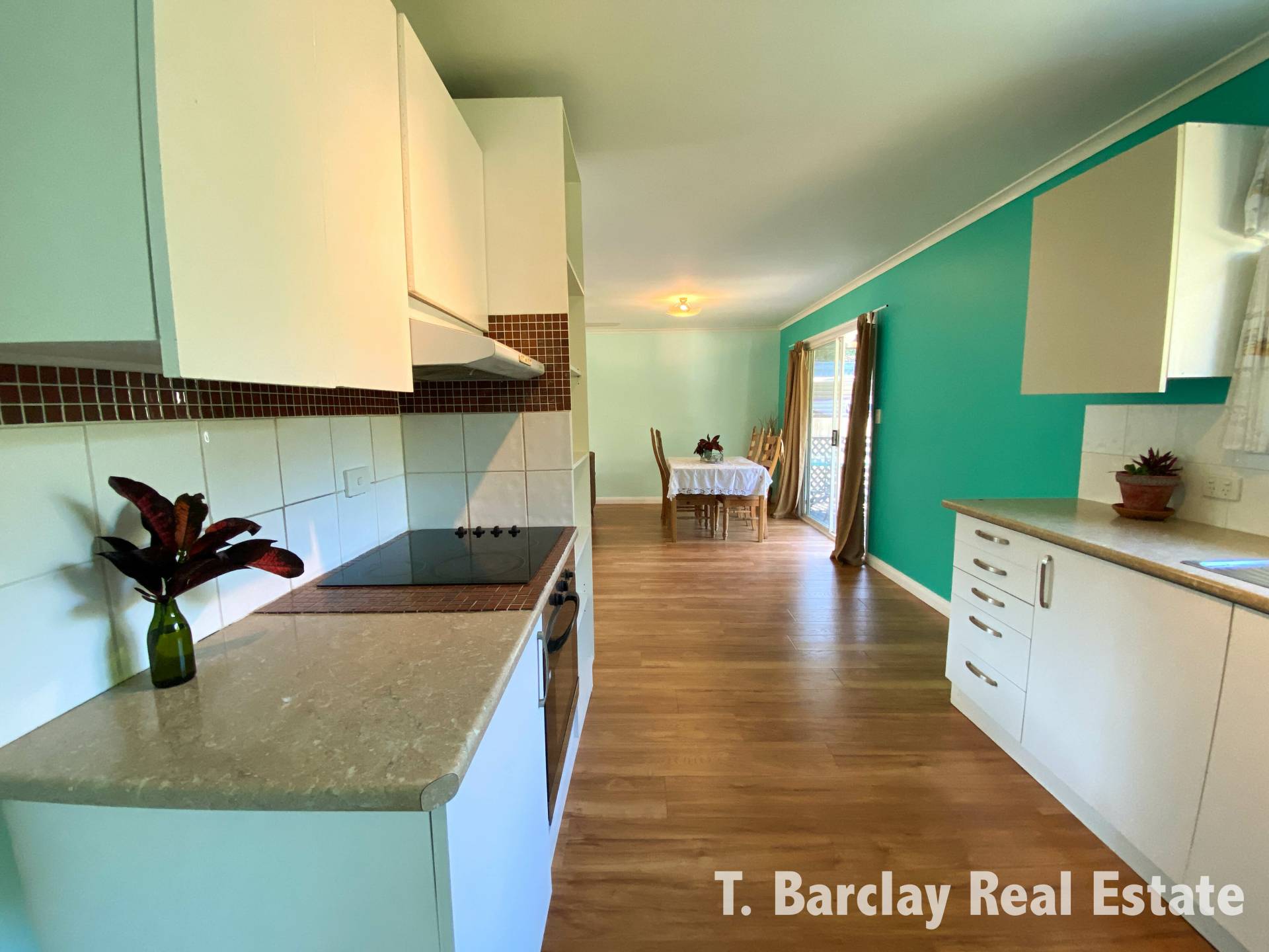 12 Paula Pde, Lamb Island, Lamb Island - Thumbnail 3