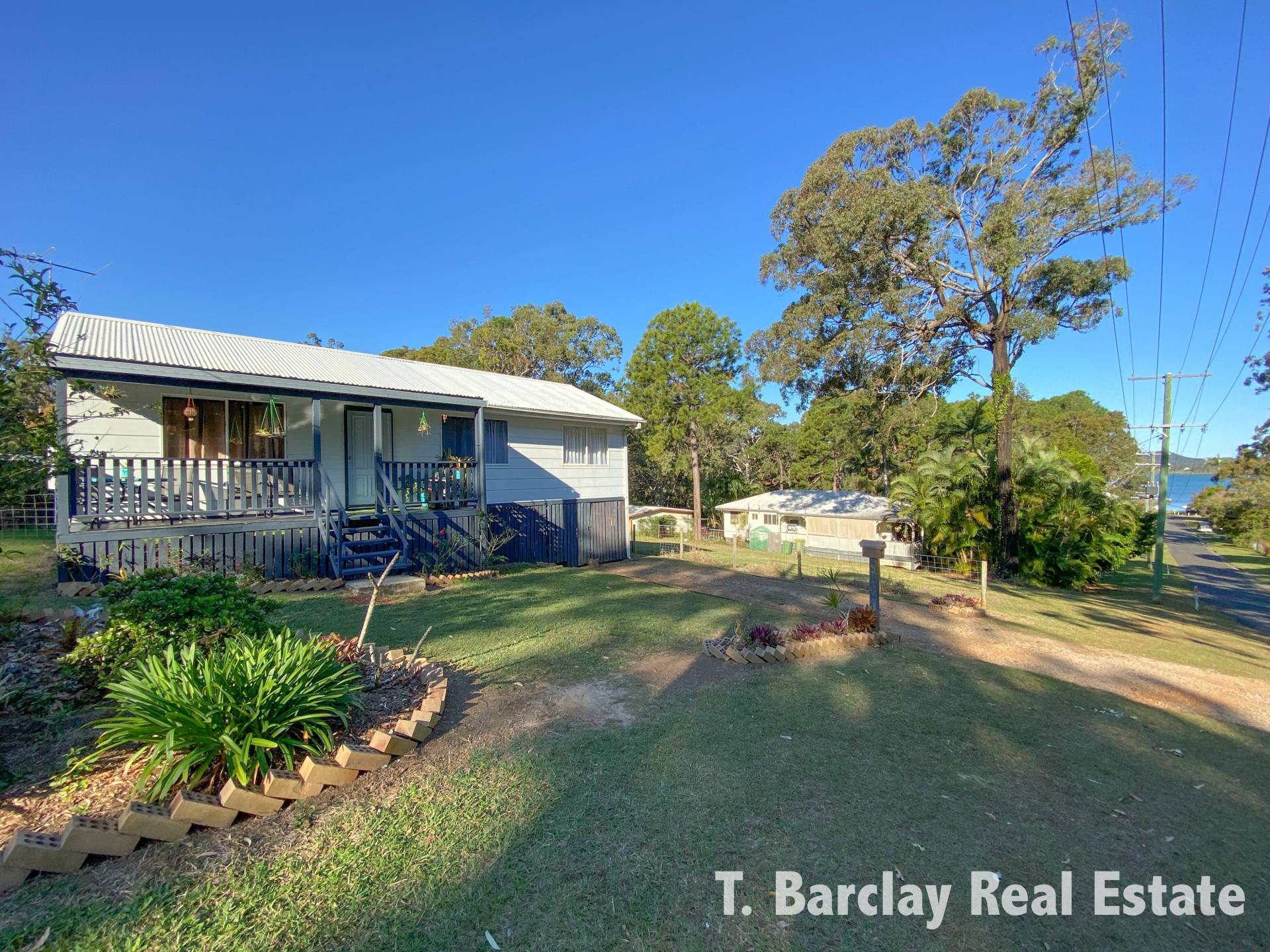 12 Paula Pde, Lamb Island, Lamb Island - Thumbnail 2
