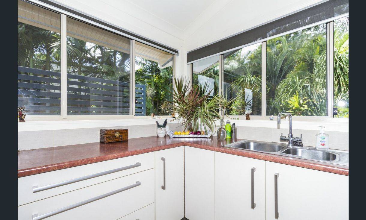 20 Calmwaters Cres, Macleay Island, Macleay Island - Thumbnail 7