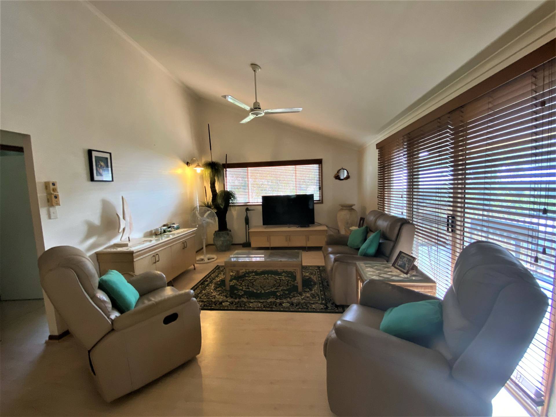 4 Wharf St, Macleay Island, Macleay Island - Thumbnail 8
