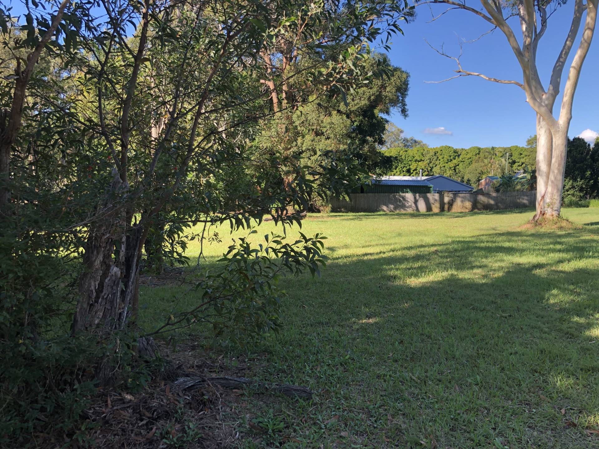 204 High Central Rd, Macleay Island, Macleay Island - Thumbnail 2