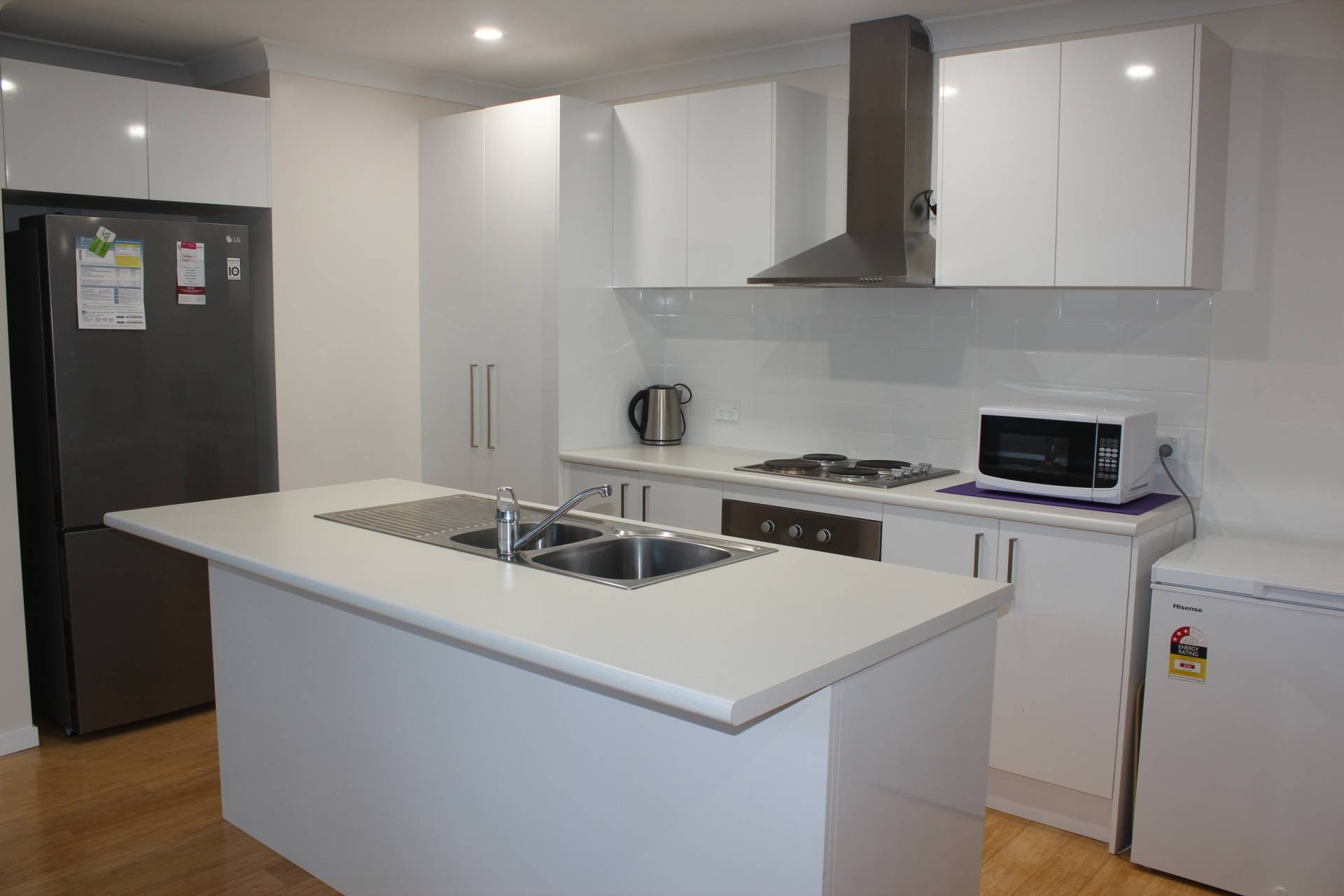 7 Catamaran St, Russell Island, Russell Island - Thumbnail 2