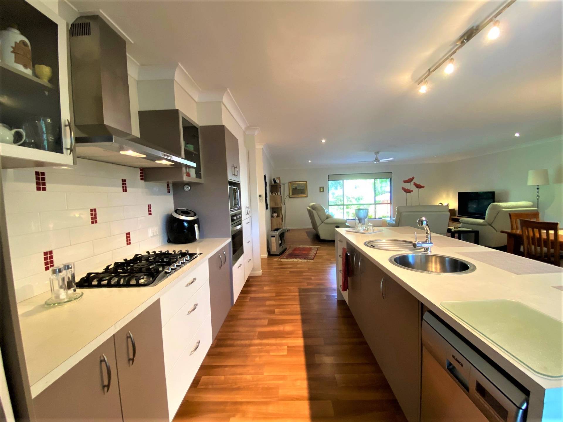 10 Baracoota St, Macleay Island, Macleay Island - Thumbnail 8