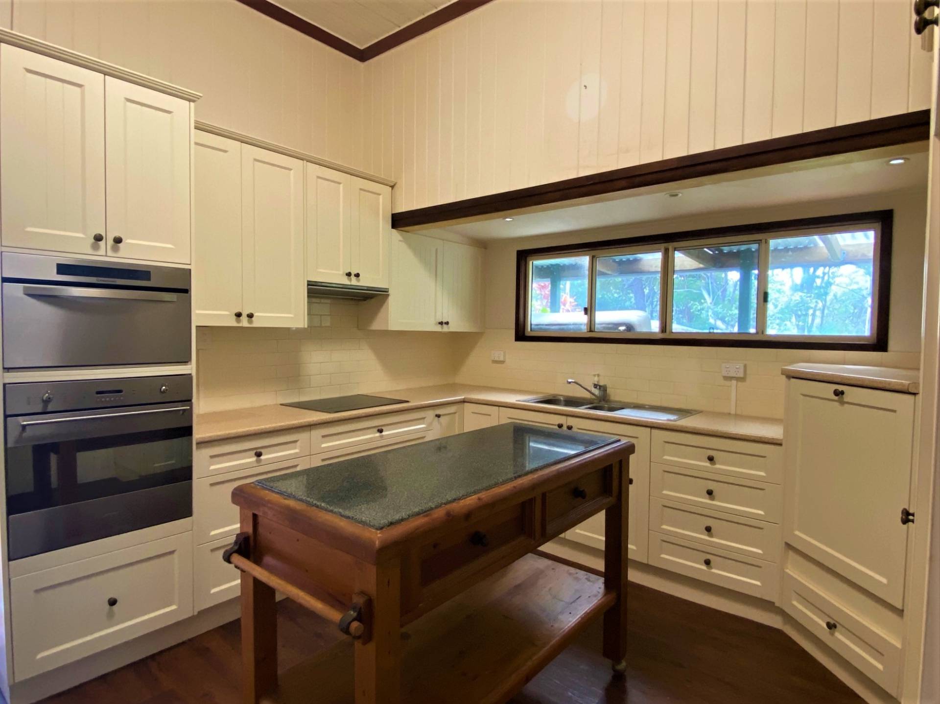 166 KATE STREET, Macleay Island, Macleay Island - Thumbnail 6