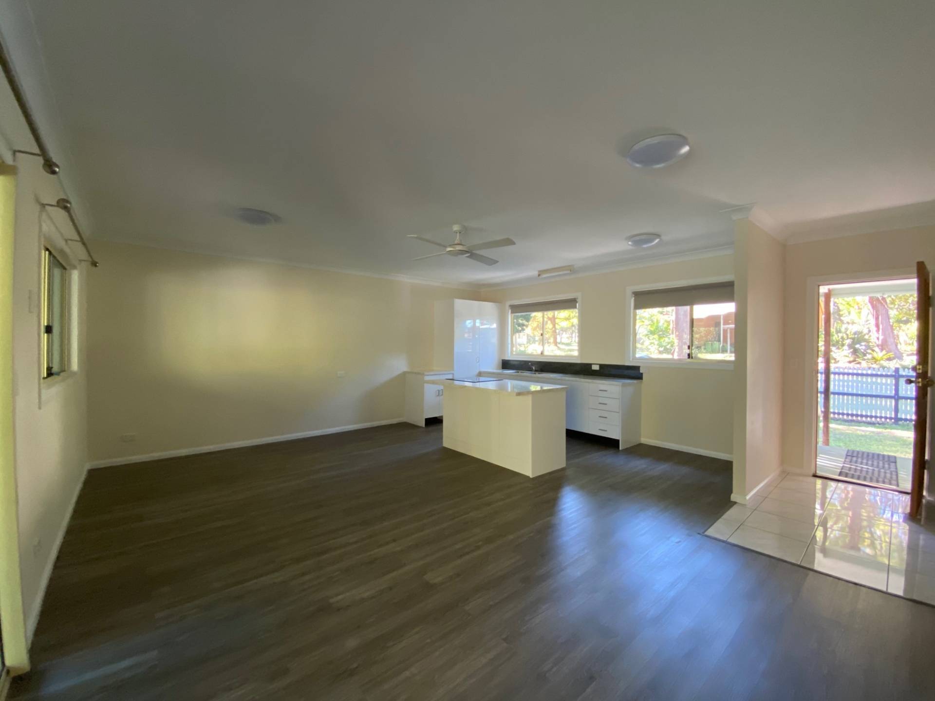 18 Derwent St, Macleay Island, Macleay Island - Thumbnail 3