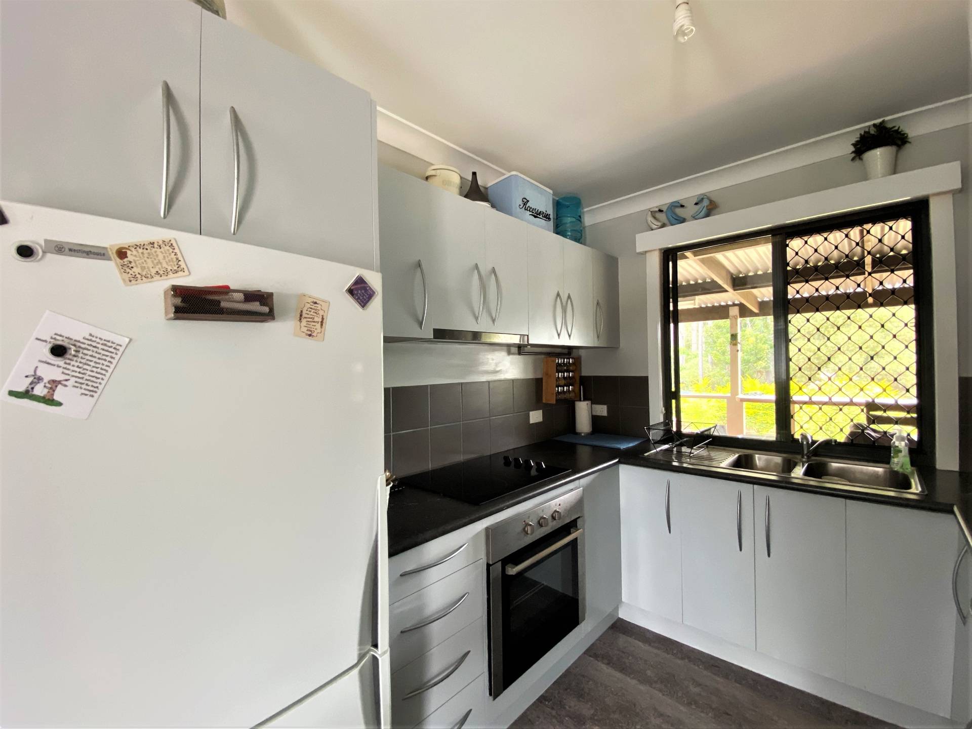 18 Cooee Cres, Macleay Island, Macleay Island - Thumbnail 5