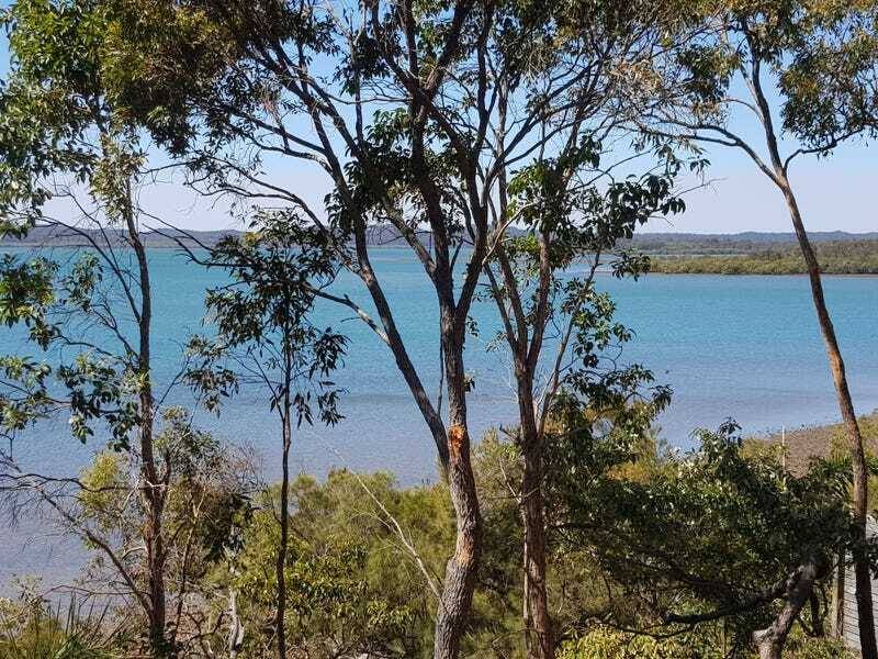 54 Koonwarra Pde, Macleay Island, Macleay Island - Thumbnail 2