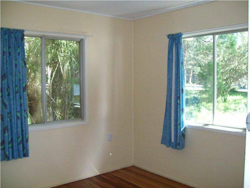 185 High Central Rd, Macleay Island, Macleay Island - Thumbnail 8