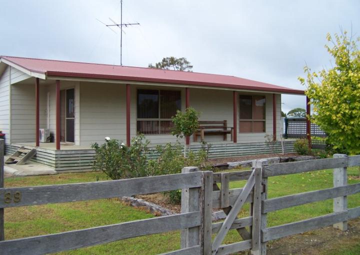 89 Clarke Street St, Penola