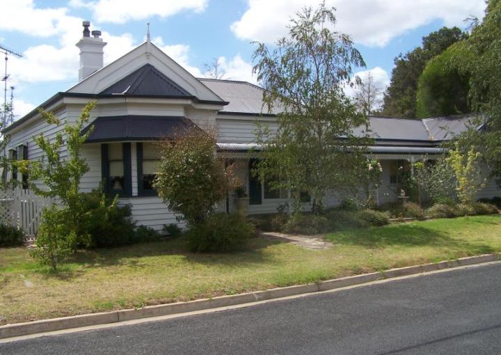 21 Queen Street St, Penola