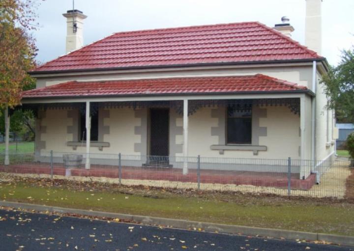 16 Queen Street St, Penola