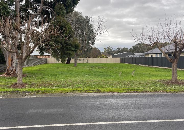 25 Julian Street, Penola