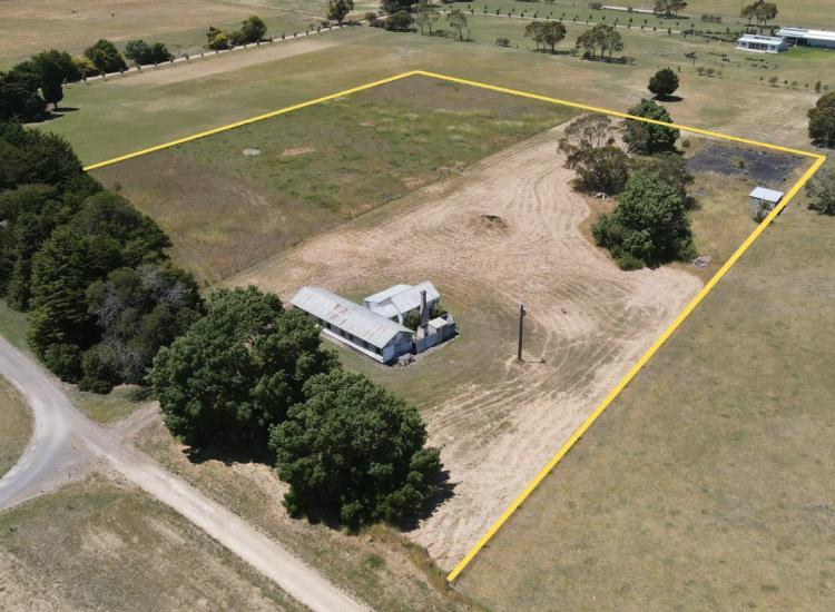 Historic lifestyle opportunity minutes from Penola