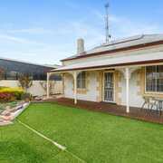 Seller of a House in Penola