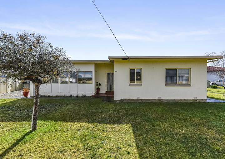 115 Church St, Penola