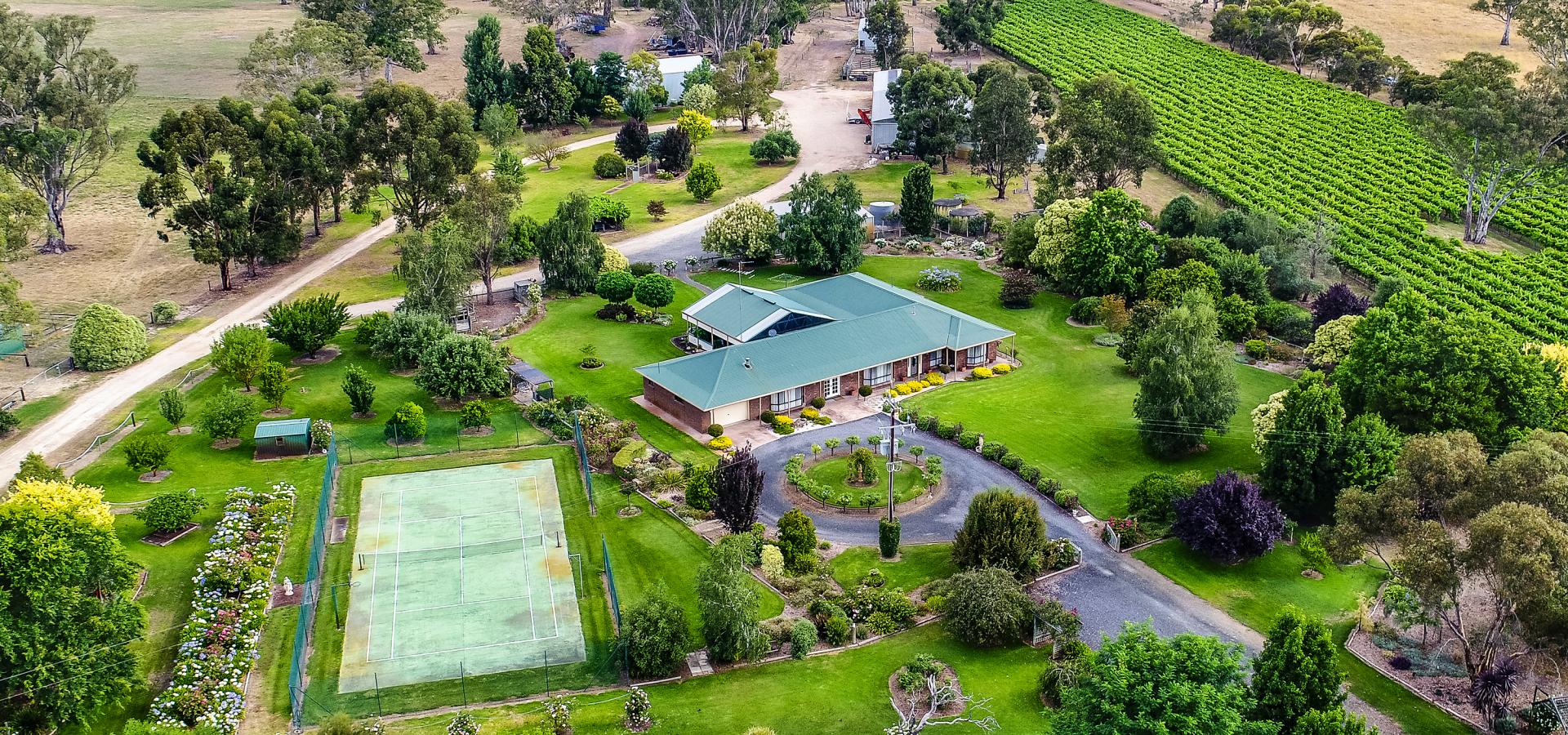 Rare Country Lifestyle Opportunity