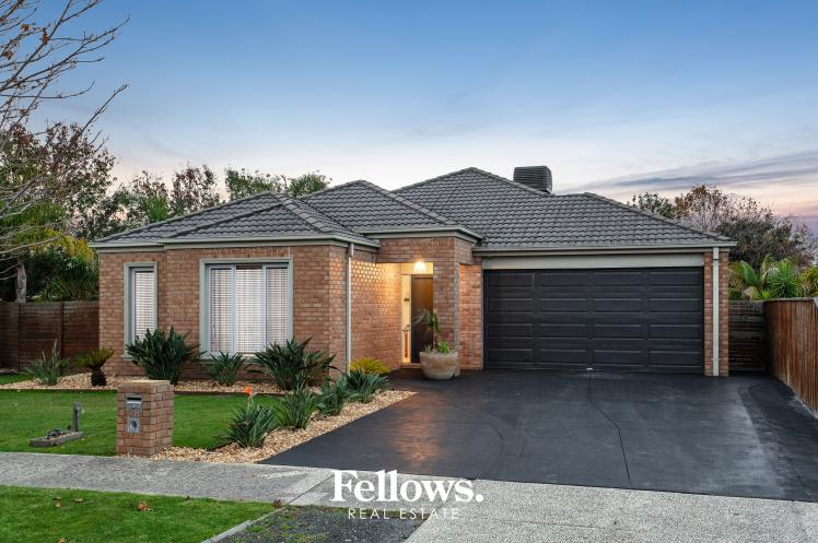 Family Living Designed for Entertaining & Lifestyle