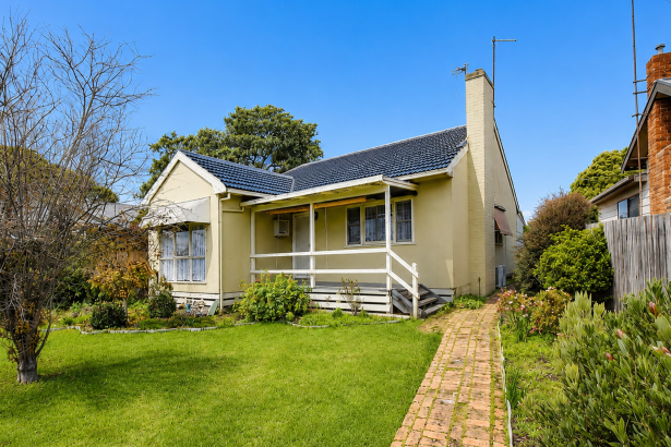 Freshly Updated 3 Bedroom Home with Double Garage and Rear Access