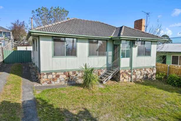 RENTERS WANTED...
