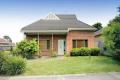 Walk to Glen Waverley Secondary College, Station & Shops