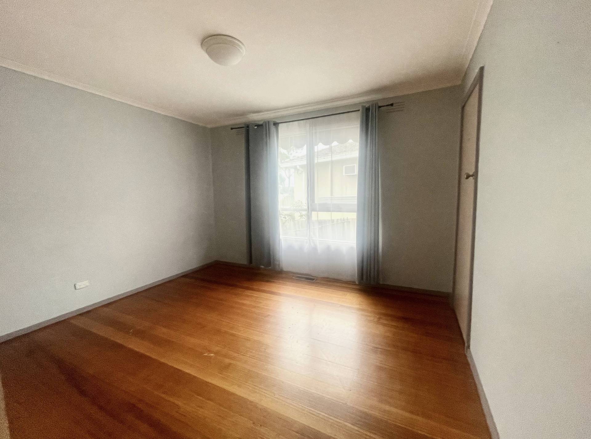 568 Waverley Road, Glen Waverley - Thumbnail 6