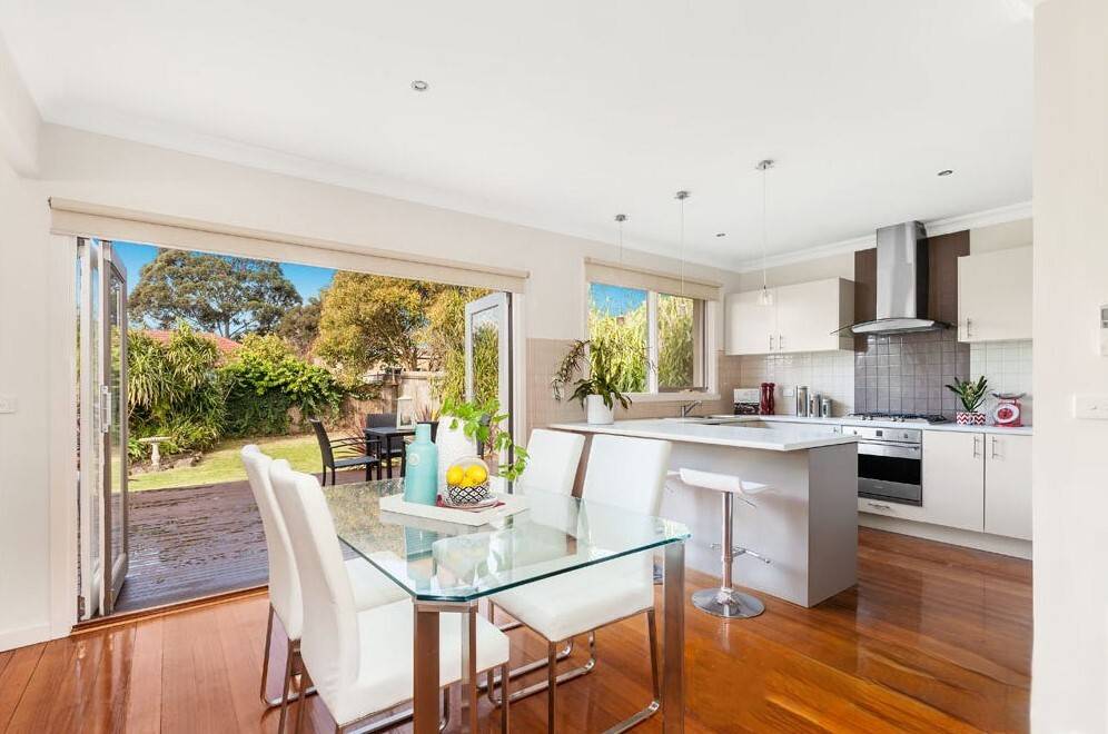 25 Longbrae Avenue, Forest Hill - Thumbnail 4