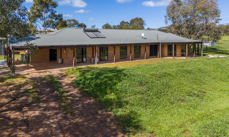 Spacious family Home!
