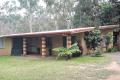 Four bed house in town in bush setting