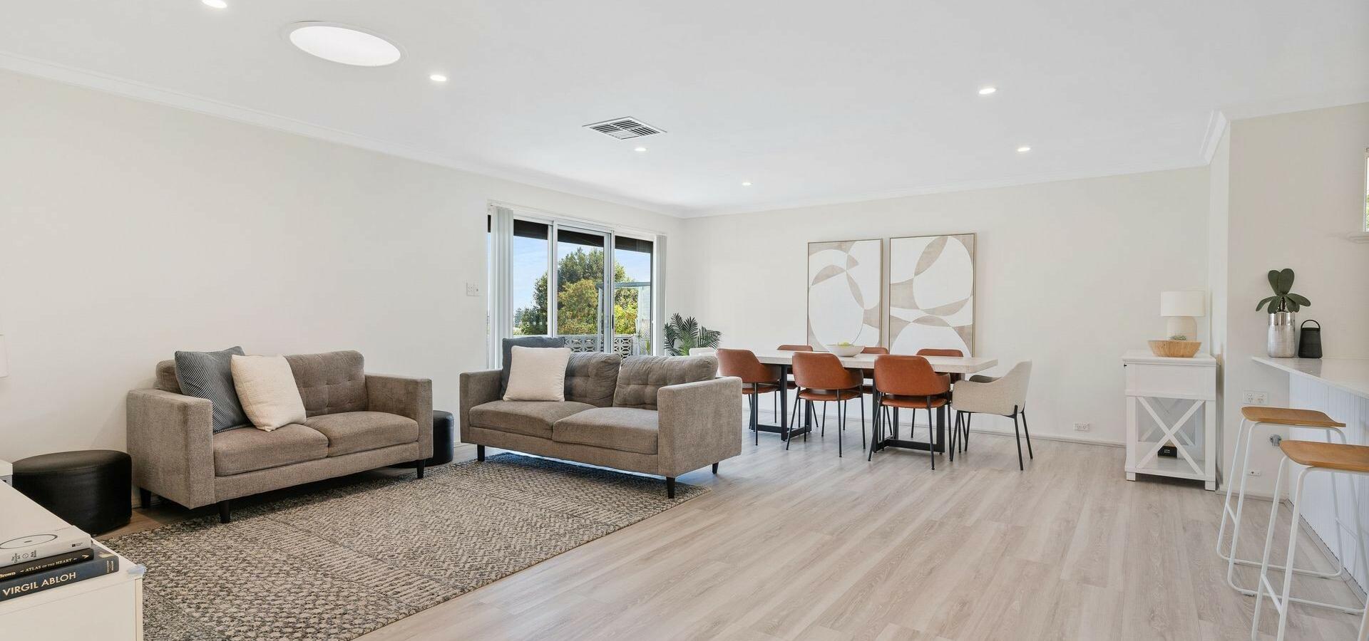 GORGEOUS RENOVATED RHSZ HOME!