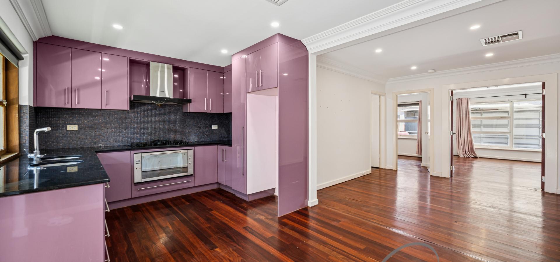 CLOSE PROXIMITY TO SCHOOL & RIVER!