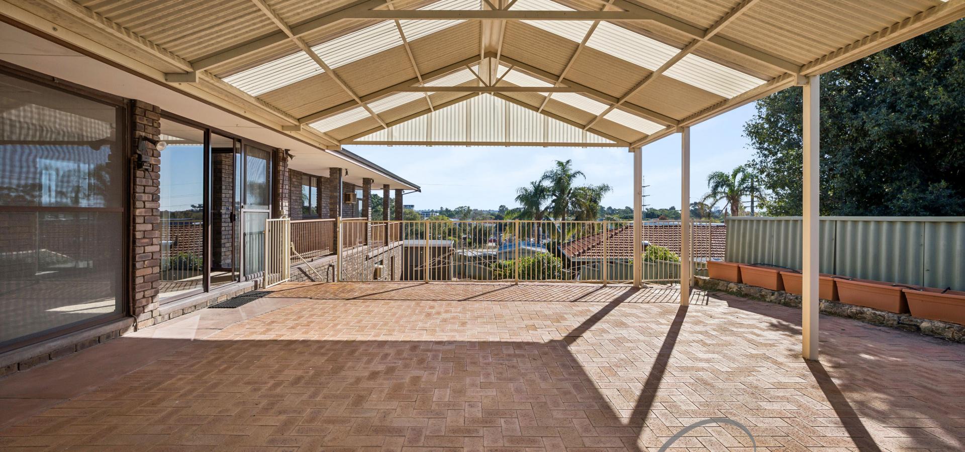 REDUCED TO SELL! RHSZ HOME WITH CAPTIVATING ELEVATED VIEWS!