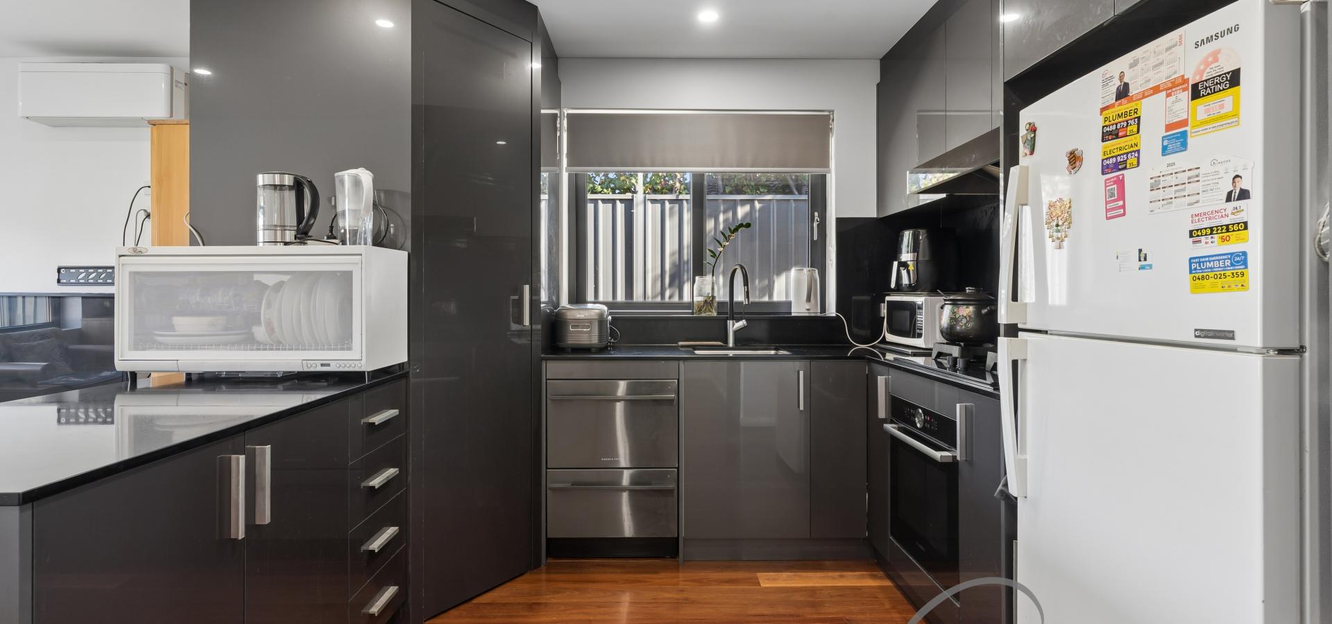 RENOVATED HOME WITH MASSIVE REAR GARAGE/WORKSHOP!
