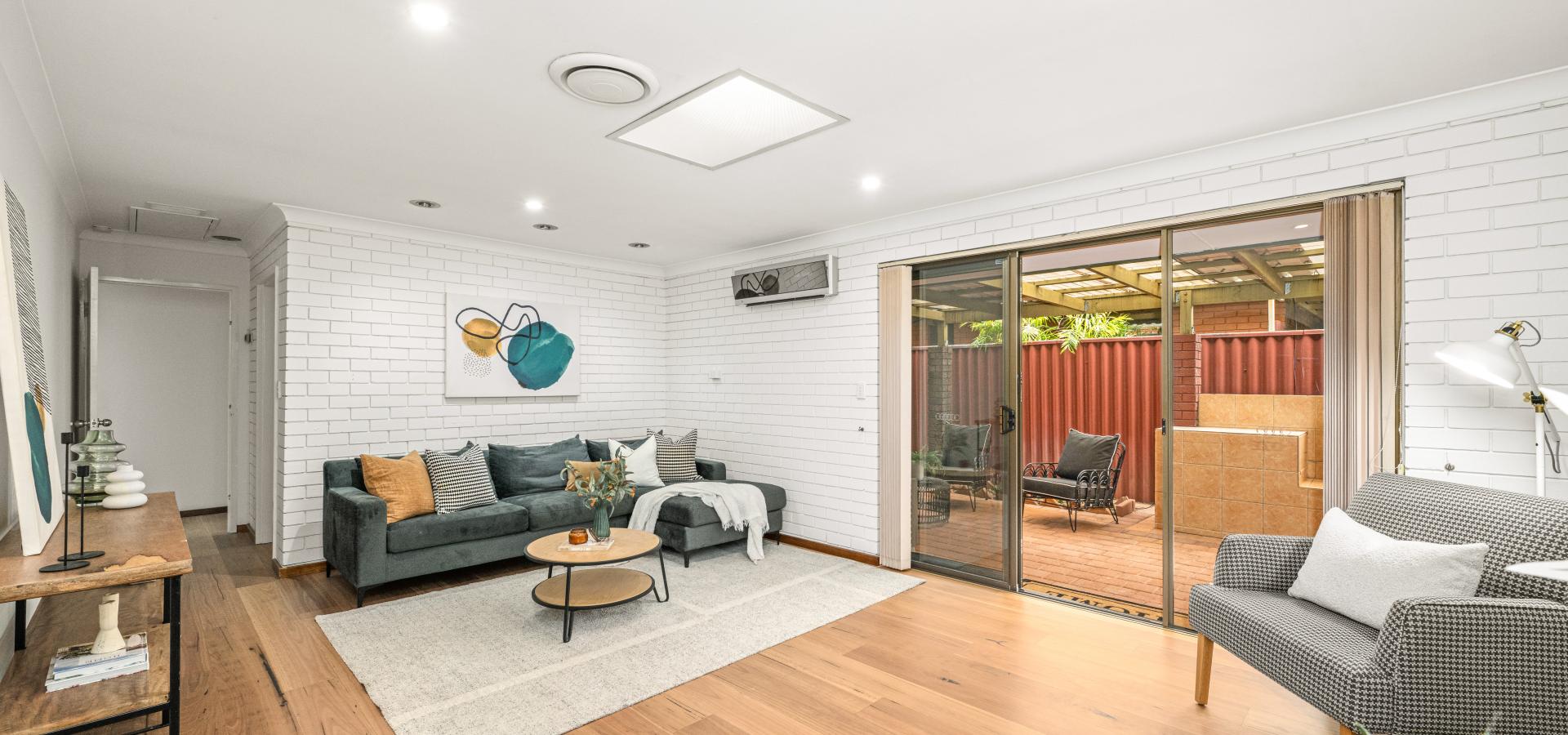 WELL PRESENTED FAMILY HOME IN RHSZ!