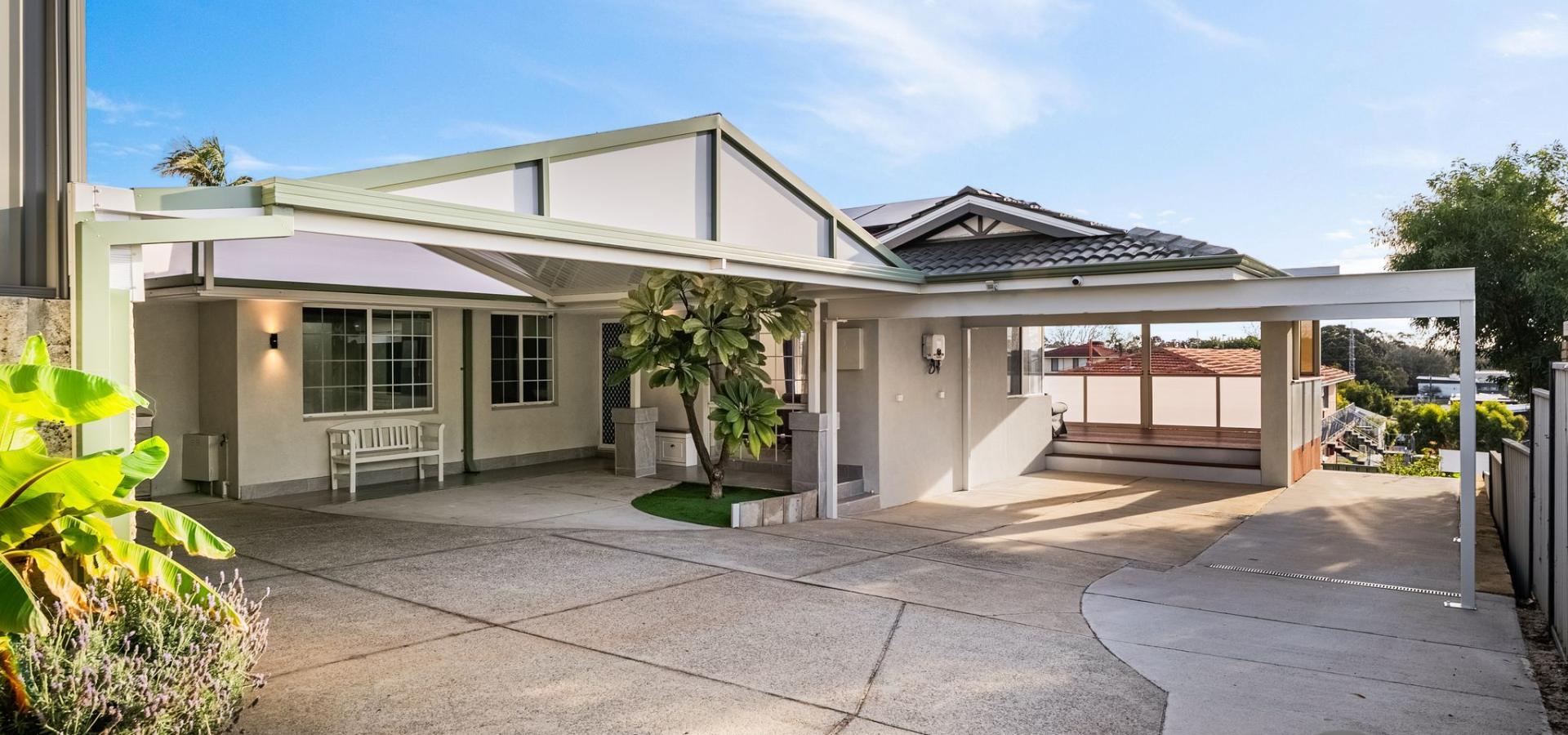 FABULOUS RENOVATED RHSZ HOME WITH BREATHTAKING VIEWS!